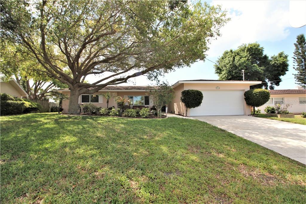 3990 HARBOR HILLS DRIVE, LARGO, FL 33770 MLS U8119185 SavvyCard®